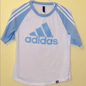 Adidas T-shirt
